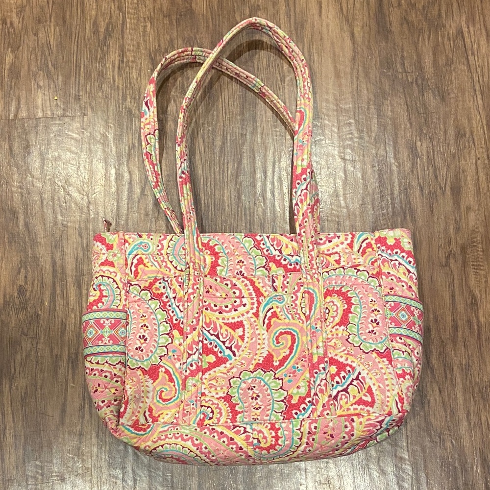 Pink Paisley print Vera Bradley tote bag